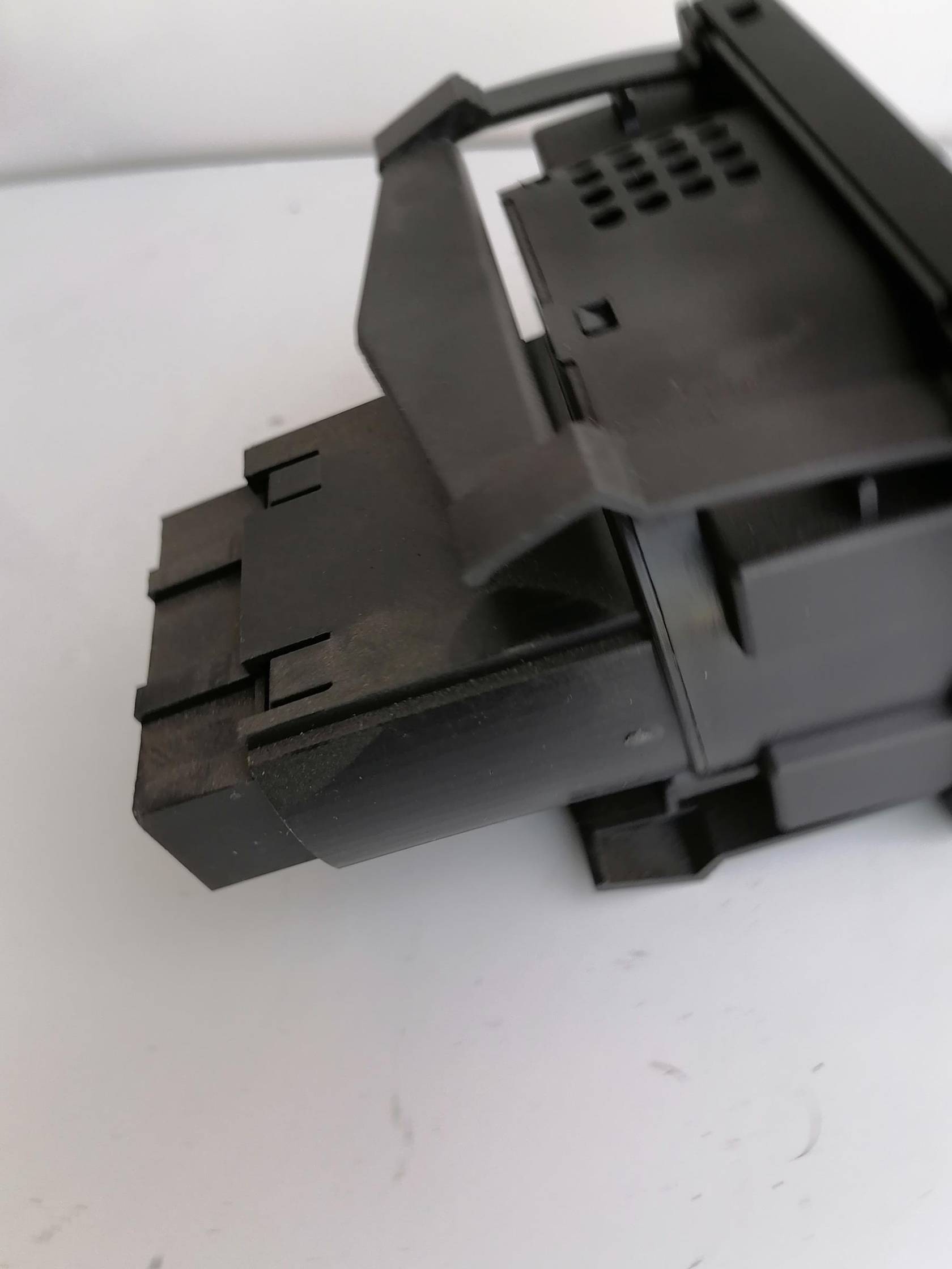 Interruttore pulsanti regolazione luci